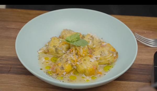 Courgette Flowers Stuffed with Rice